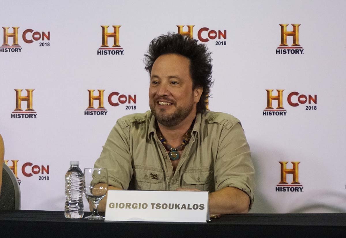 #MillennialsAsk Ancient Aliens’ Giorgio Tsoukalos: Do humans have alien ...
